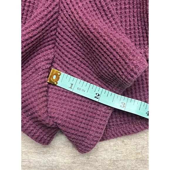 Peloton Women's Thermal Knit Activewear Athletic Shorts Size Medium - Picture 9 of 9